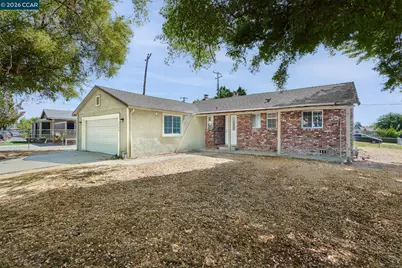 2000 Matson Dr, Sacramento, CA 95822 - Photo 1
