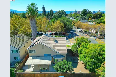 410 19th St, San Jose, CA 95116 - Photo 38