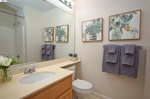 410 19th St, San Jose, CA 95116 - Photo 24