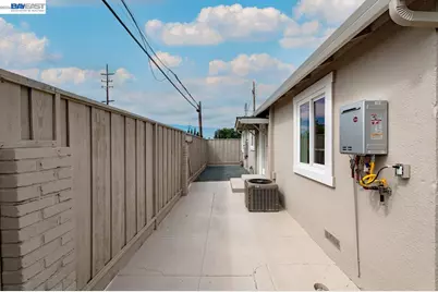 1205 Marguerite St, Livermore, CA 94550 - Photo 30