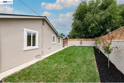 1205 Marguerite St, Livermore, CA 94550 - Photo 32
