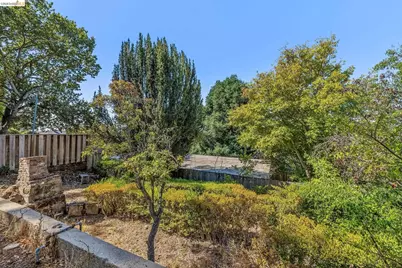 1466 Scenic Ave, Berkeley, CA 94708 - Photo 40