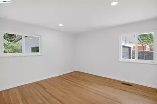 350 Elysian Fields Dr, Oakland, CA 94605 - Photo 44
