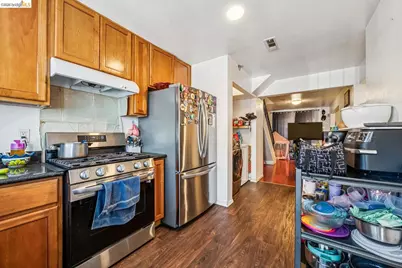1192 71st Ave, Oakland, CA 94621 - Photo 22