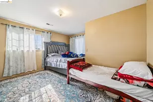 1192 71st Ave, Oakland, CA 94621 - Photo 12