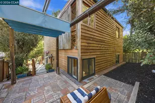 141 Fairlawn Dr, Berkeley, CA 94708 - Photo 8