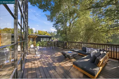 141 Fairlawn Dr, Berkeley, CA 94708 - Photo 6