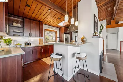 1394 Queens Rd, Berkeley, CA 94708 - Photo 10
