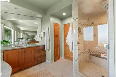1442 Grand View Dr, Berkeley, CA 94705 - Photo 32