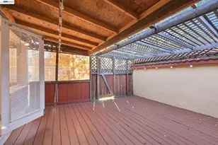1384 Graff Ave, San Leandro, CA 94577 - Photo 32