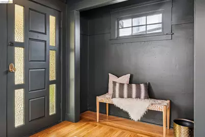 981 60th St, Oakland, CA 94608 - Photo 10