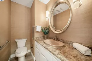 3452 Capella Ln, Alameda, CA 94502 - Photo 22