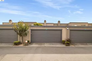3452 Capella Ln, Alameda, CA 94502 - Photo 4