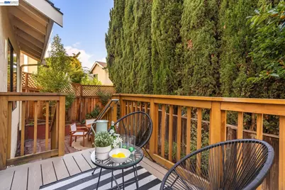 21297 Justco Ln, Castro Valley, CA 94552 - Photo 36