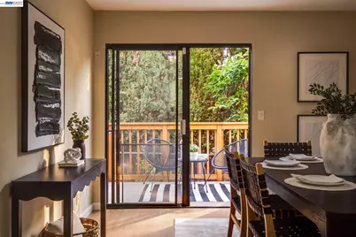 21297 Justco Ln, Castro Valley, CA 94552 - Photo 12