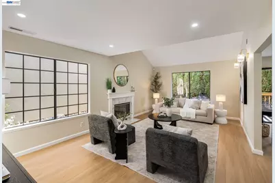 21297 Justco Ln, Castro Valley, CA 94552 - Photo 4