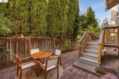 21297 Justco Ln, Castro Valley, CA 94552 - Photo 38