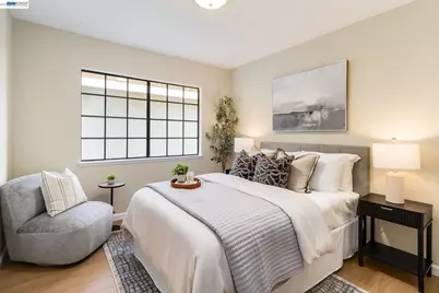 21297 Justco Ln, Castro Valley, CA 94552 - Photo 24