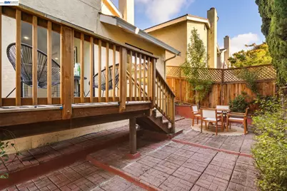 21297 Justco Ln, Castro Valley, CA 94552 - Photo 40