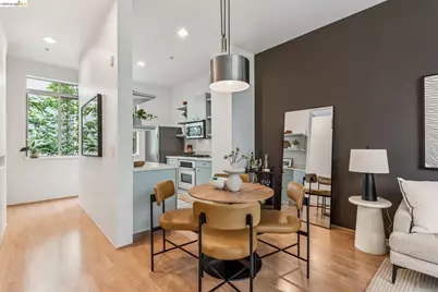 1255 Pine St, Oakland, CA 94607 - Photo 14