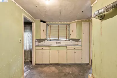 2525 29th St, Oakland, CA 94602 - Photo 42