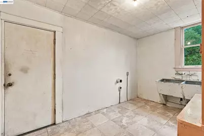 2525 29th St, Oakland, CA 94602 - Photo 24
