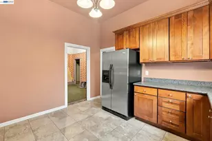 2525 29th St, Oakland, CA 94602 - Photo 12