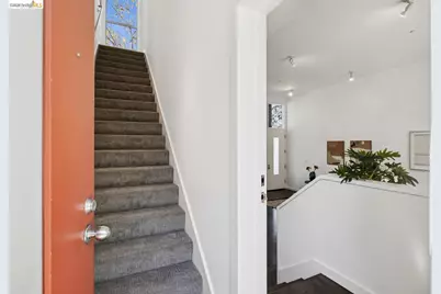 2830 Mandela Pkwy, Oakland, CA 94608 - Photo 4