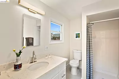 2861 Downer Ave, Richmond, CA 94804 - Photo 20