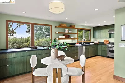 402 Vermont Avenue, Berkeley, CA 94707 - Photo 14