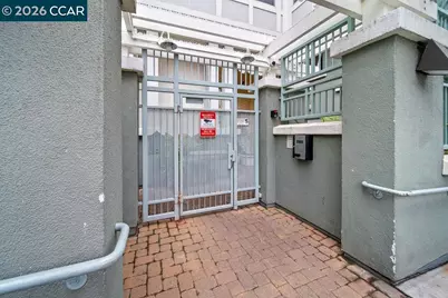 655 12th St #219, Oakland, CA 94607 - Photo 16