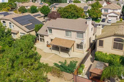 2016 Asilomar Dr, Antioch, CA 94509 - Photo 4