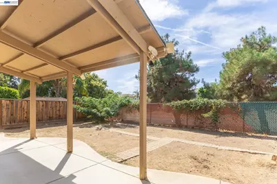 2016 Asilomar Dr, Antioch, CA 94509 - Photo 30