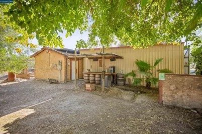 22797 Cozy Ct, Tracy, CA 95304 - Photo 38