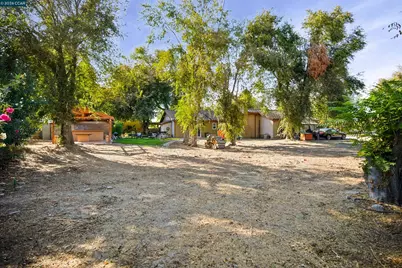 22797 Cozy Ct, Tracy, CA 95304 - Photo 60