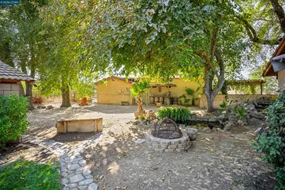 22797 Cozy Ct, Tracy, CA 95304 - Photo 64