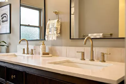 967 Grosvenor Place, Oakland, CA 94610 - Photo 26