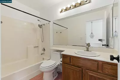 128 Peppermill Ln, Pittsburg, CA 94565 - Photo 18
