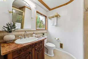 1140 Arlington Blvd, El Cerrito, CA 94530 - Photo 46