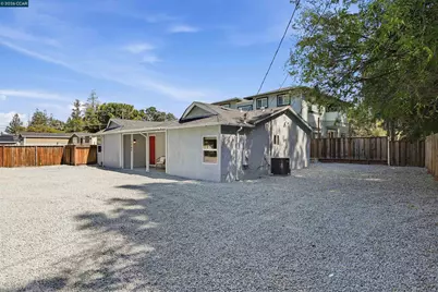 1340 Janet Ln, Concord, CA 94521 - Photo 2