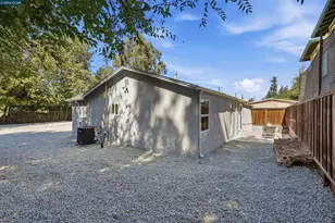 1340 Janet Ln, Concord, CA 94521 - Photo 4