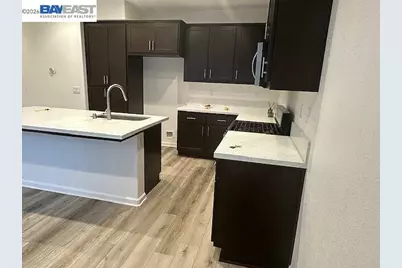 17555 Nightshore Dr, Lathrop, CA 95330 - Photo 16