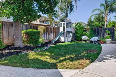 1128 Riviera Ct, Livermore, CA 94551 - Photo 40