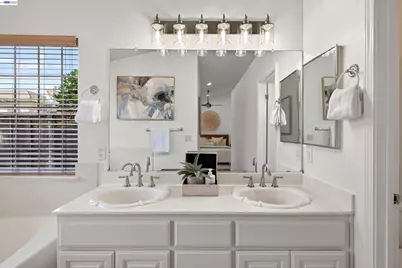 1128 Riviera Ct, Livermore, CA 94551 - Photo 20