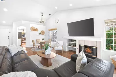 1128 Riviera Ct, Livermore, CA 94551 - Photo 6