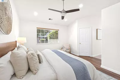 1128 Riviera Ct, Livermore, CA 94551 - Photo 18