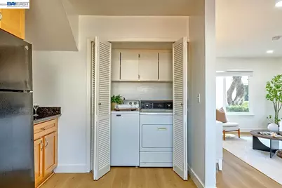 4160 Aquarius Cir, Union City, CA 94587 - Photo 16