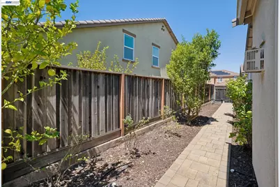 123 Benmore Dr, Hayward, CA 94542 - Photo 66