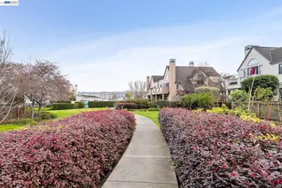 9 Regulus Ct, Alameda, CA 94501 - Photo 52