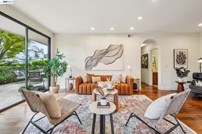 9 Regulus Ct, Alameda, CA 94501 - Photo 2
